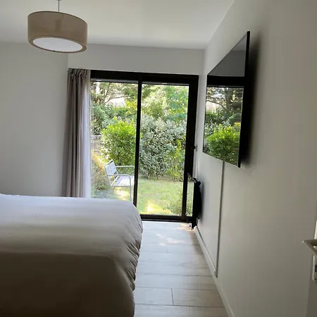 Maison Calme Apercu Avec Piscine Privee A 28